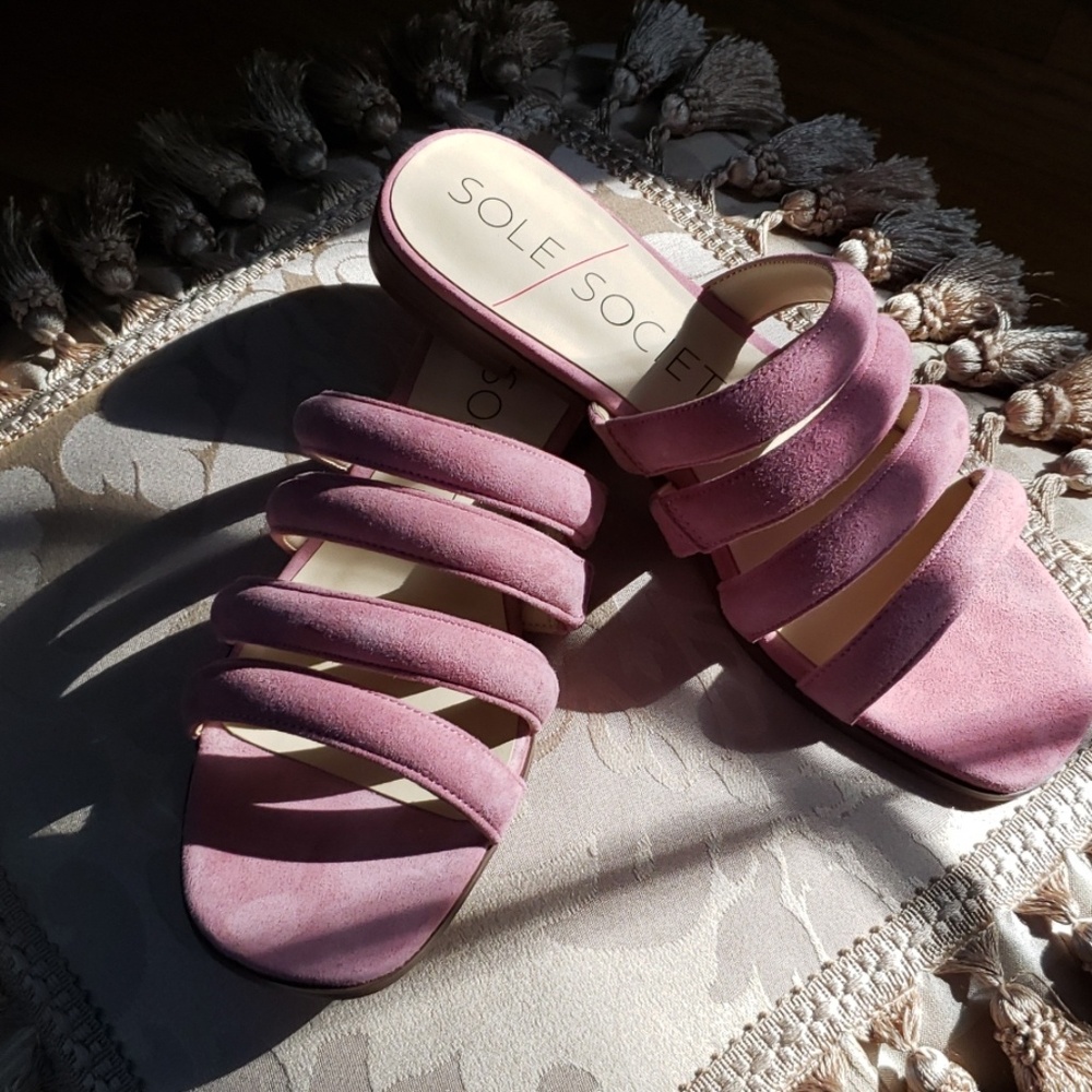 Sole Society Pink Suede Sandals